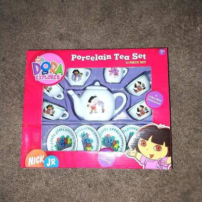 NIB DORA PORCELIAN TEA SET