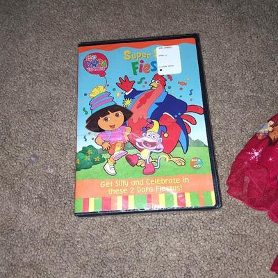 NEW DORA TOP AND DVD