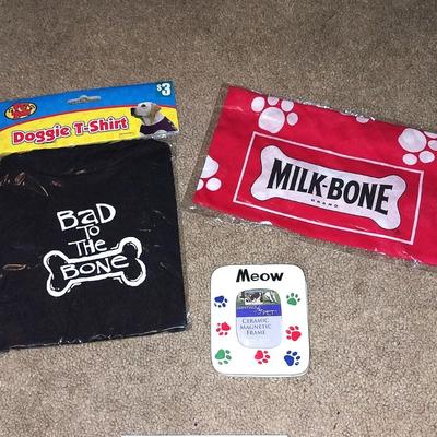 PET STYLE NEW SNACK BAGS AND PICTURE FRAME