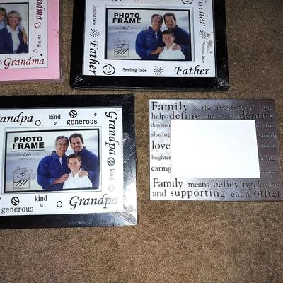 PHOTO FRAMES