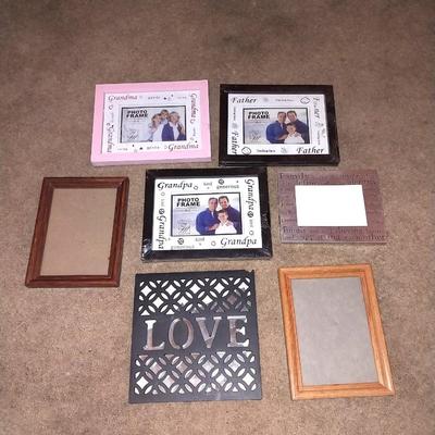 PHOTO FRAMES