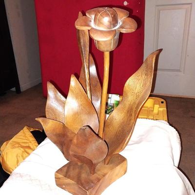 WOODEN FLOWER FIGURINE