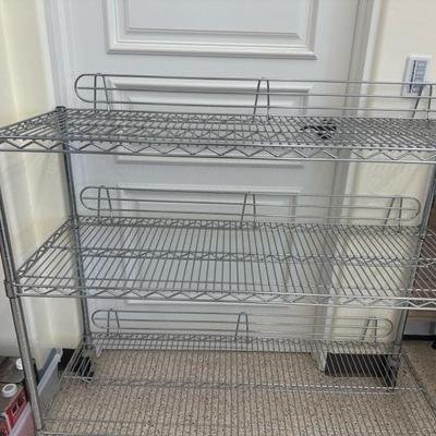 Lot 1354 rolling wire cart