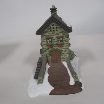 1995 Department 56 Dickens' Village The Maltings