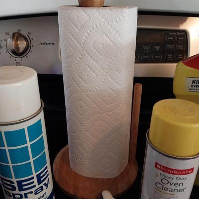 WOODEN PAPER TOWEL HOLDER AND A VARIETY OF CLEANING CHEMICALS
