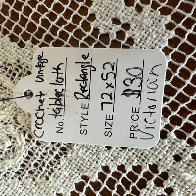72"x52" Crocheted Lace Tablecloth - Victorian Pattern