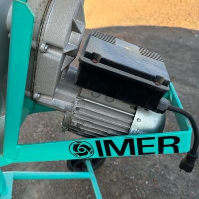 Lot 1327 Imer Electric Cement Mixer