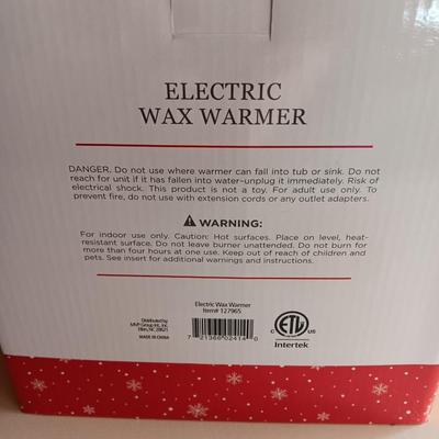 New Electric wax warmer - Camper with a pine tree with new scented wax cubes