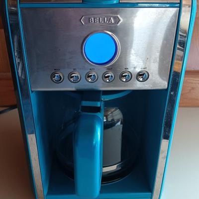 Sensio Inc. Bella Electric Coffee maker - working condition wonderful TEAL color!