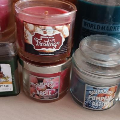 10 New miniature scented candles