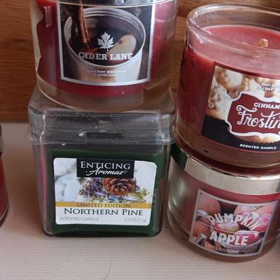 10 New miniature scented candles