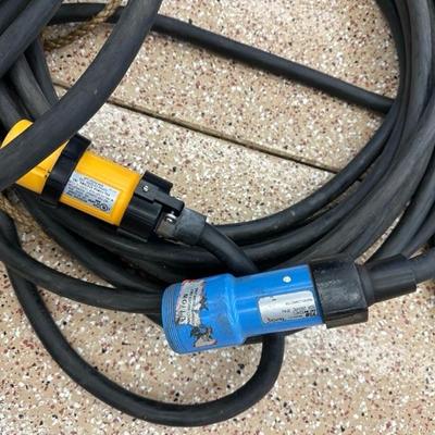 Lot 1384 heavy duty power cords