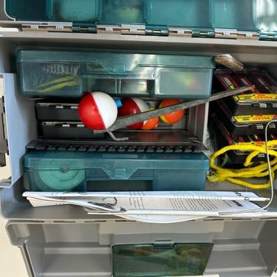 Lot 1383 fishing gear, Rubbermaid, tacklebox, and net