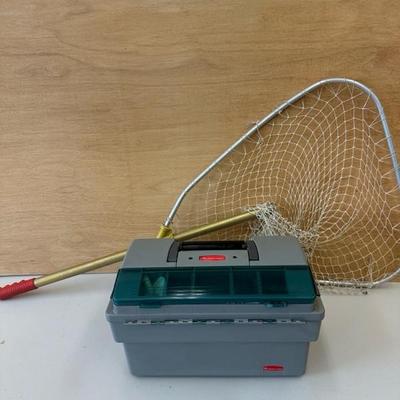 Lot 1383 fishing gear, Rubbermaid, tacklebox, and net