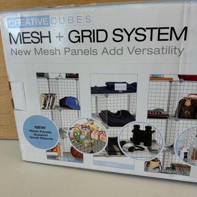 Lot, 1388 Mesh and grid storage system by Seville Classics