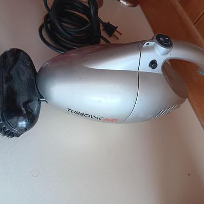 TurboVac 600 hand vacuum and Hamilton Beach Clothes Iron - like new!