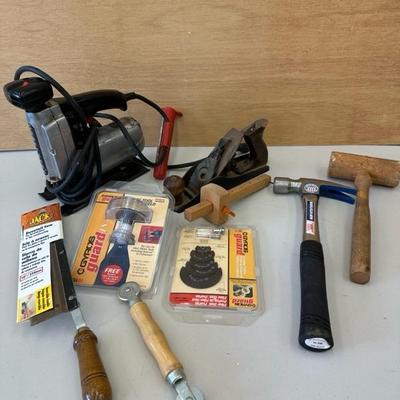 Lot 1062 miscellaneous tools, including vintage, craftsman stroller, saw