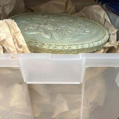Lot 1433 resin decorative stepping stones