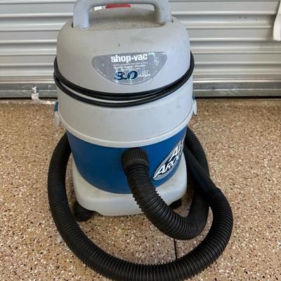 Lot 1067 shop vac all around 8.0amps