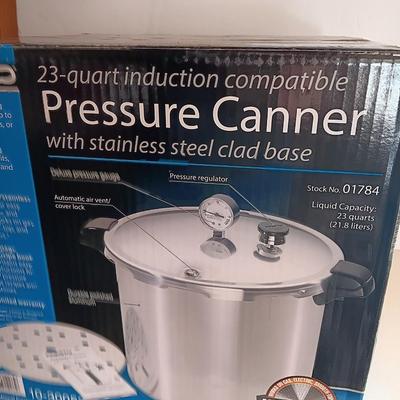 BRAND NEW Presto 23-Quart Pressure canner
