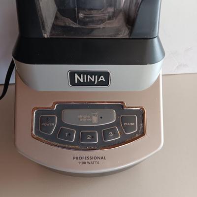 9 Cup Ninja professional Blender