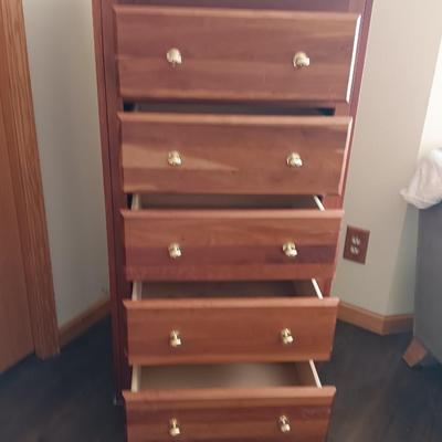 Five Drawer Solid wood Collins of Colorado chest of drawers