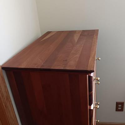 Five Drawer Solid wood Collins of Colorado chest of drawers