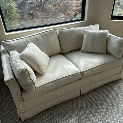 Lot 1074 loveseat sofa sleeper