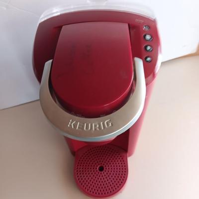 Red Keurig automatic coffee maker K Cup