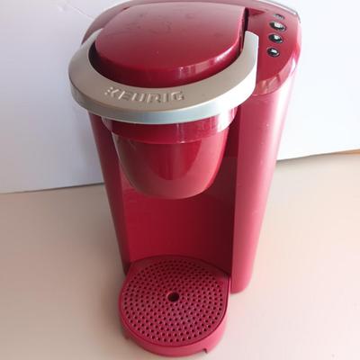 Red Keurig automatic coffee maker K Cup