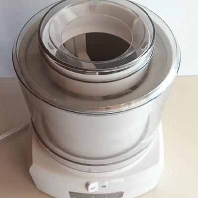 Cuisinart Frozen Yogurt / Ice Cream & Sorbet maker