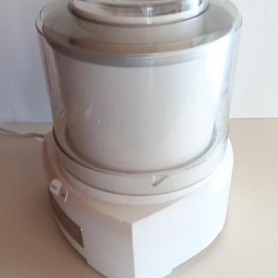 Cuisinart Frozen Yogurt / Ice Cream & Sorbet maker