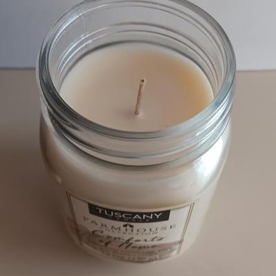 Freestanding Anchor artwork and Farmhouse candle