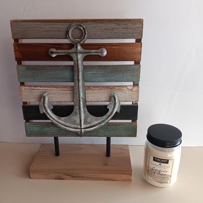 Freestanding Anchor artwork and Farmhouse candle