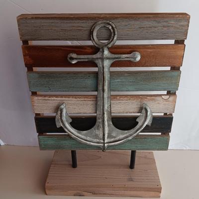 Freestanding Anchor artwork and Farmhouse candle