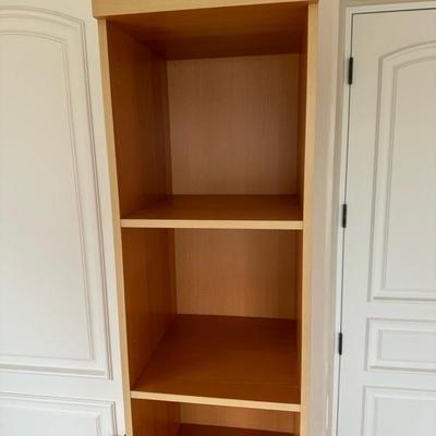 Lot 1083, storage shelving