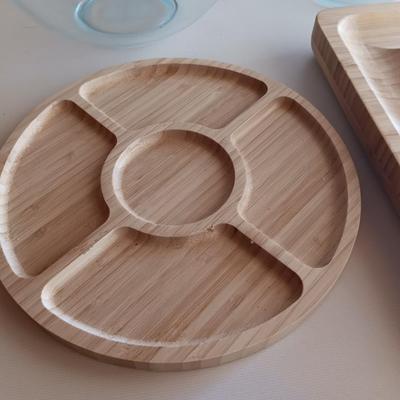 Hyatto Charcuterie Board - Wooden 5 servings platter - and nesting Pyrex bowls