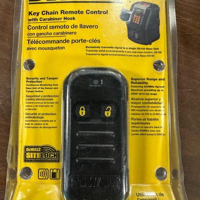 DeWalt DS200 key chain remote control