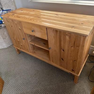 Lot 933 Pine Cabinet