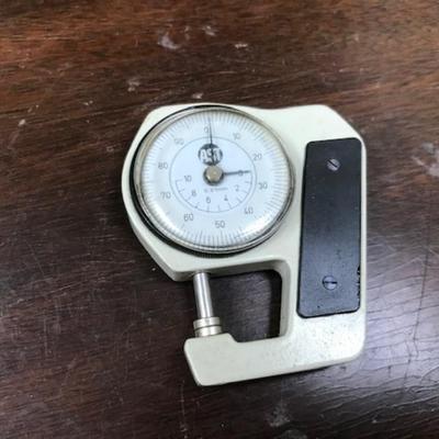 Vintage pocket gauge