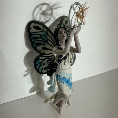 LOT 11L: The Ashton Drake Galleries Spirit Of The Butterfly Ornament Collection