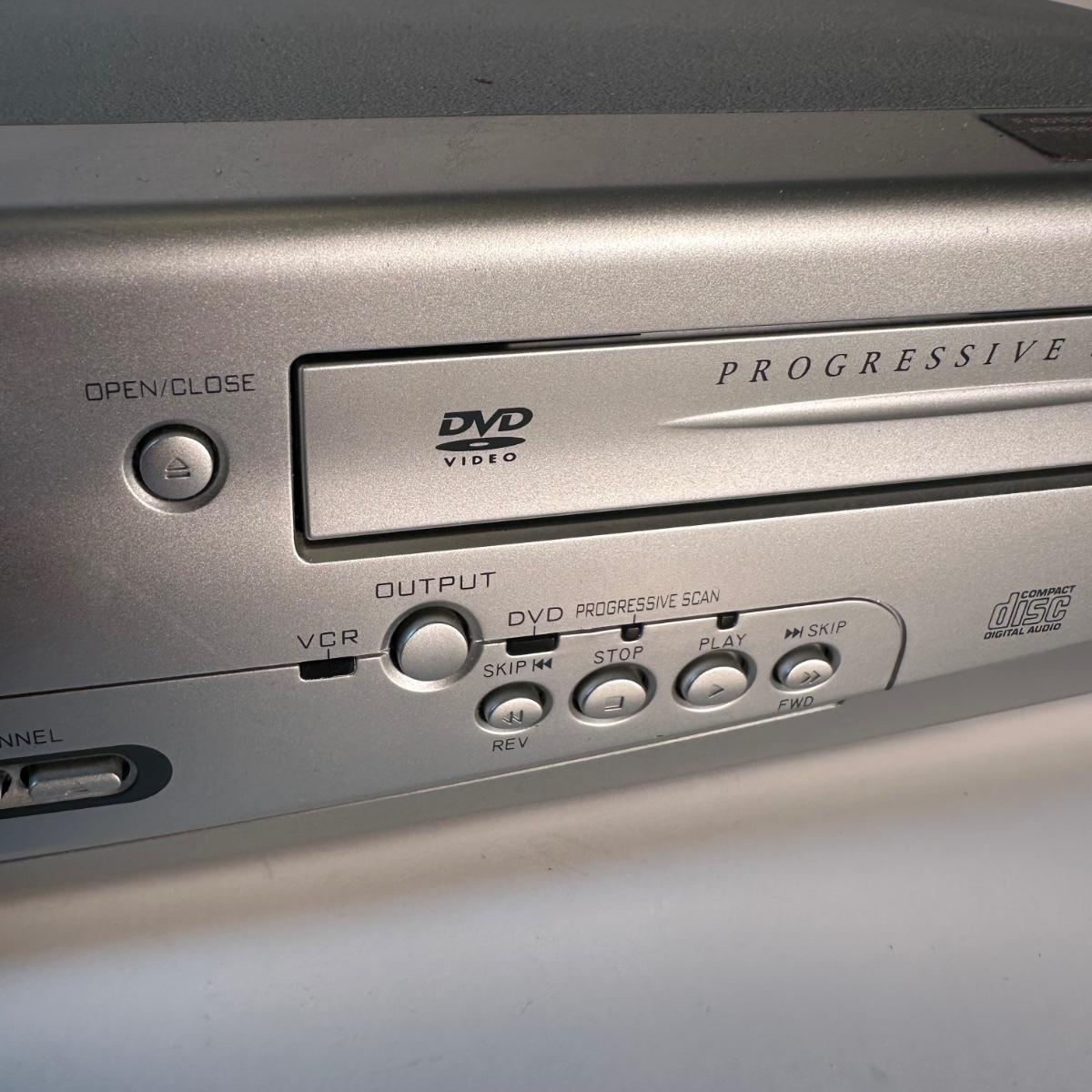 LOT 130G Sylvania Video Cassette Recorder/ DVD Player