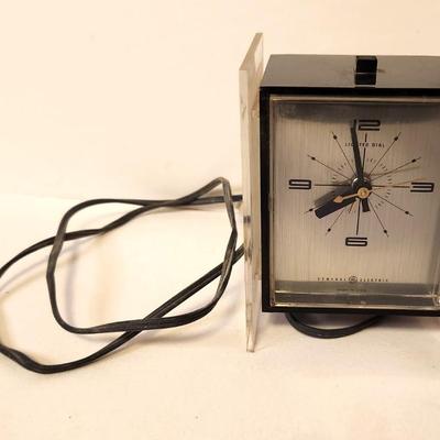 Lot #57 Vintage GE Lighted Dial Clock