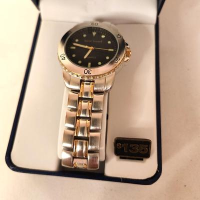 Lot #75 Harve Bernard Men's Wristwatch - new in box