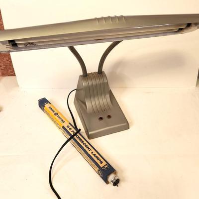 Lot #76 Vintage Desk Lamp with extra Bulb