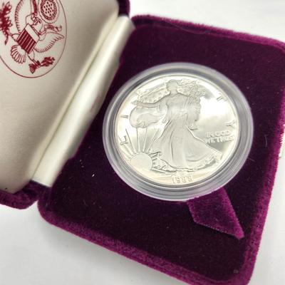 Lot #82 American Eagle Silver Bullion Coin - 1 ounce/.999 silver