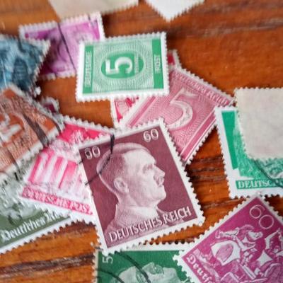 LOT 15 A LOT OF OLD GERMAN WWII STAMPS