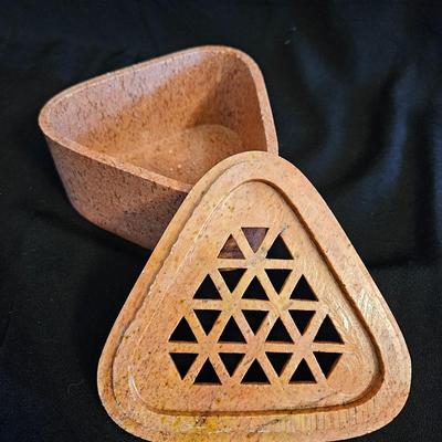 Farrington Jewelry Box and More (DR-DW)