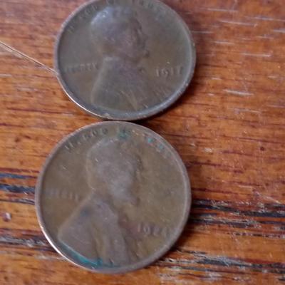 LOT 26 TWO OLD LINCOLN CENTS