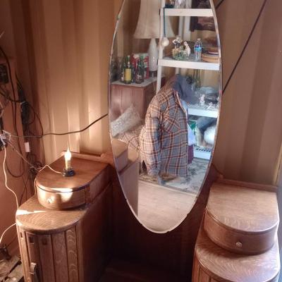 Art Deco vanity